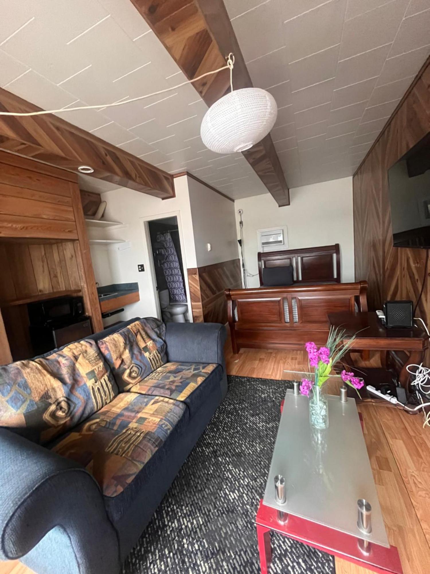 Caravan Motel Fort St. John Zewnętrze zdjęcie