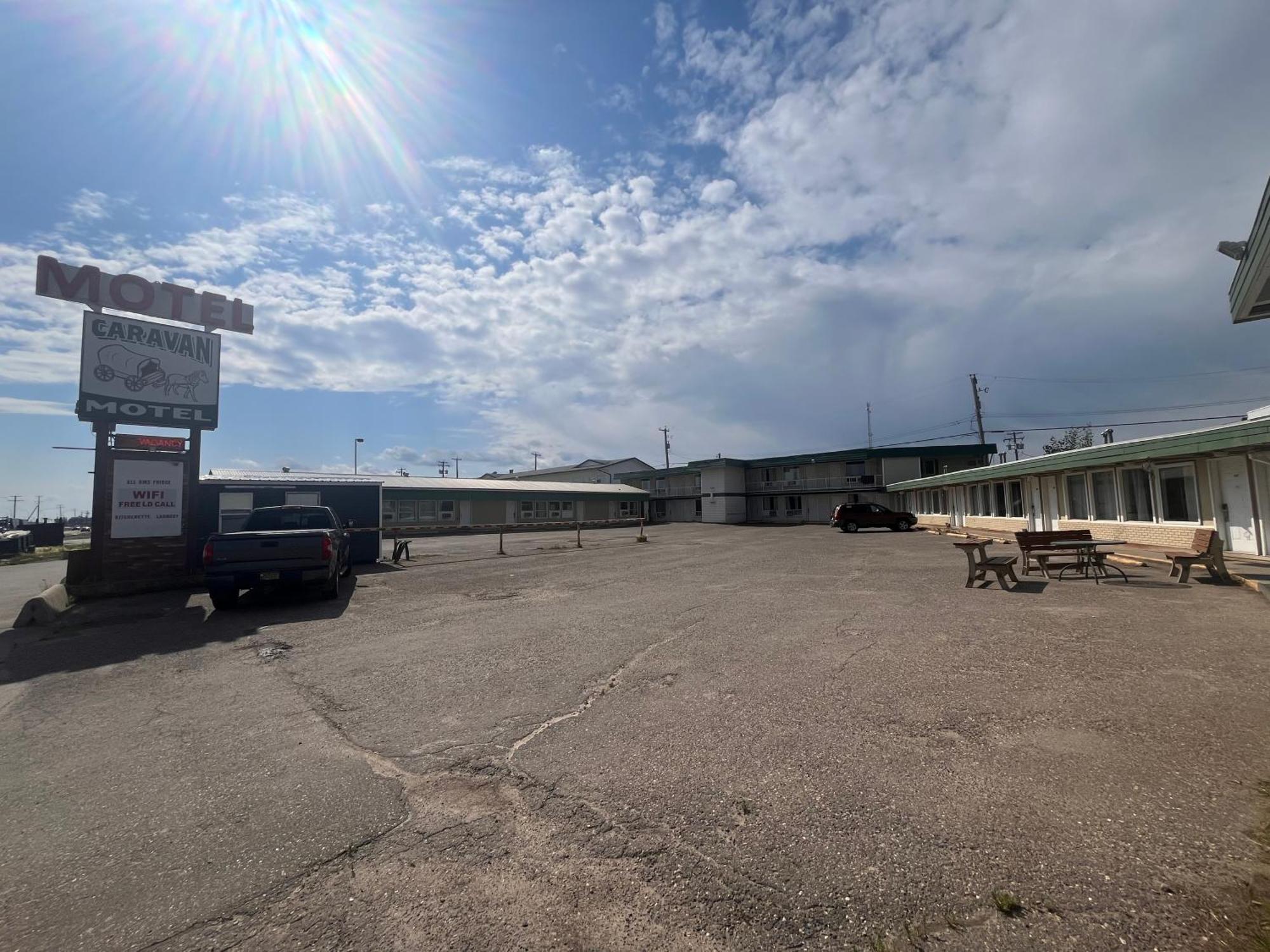 Caravan Motel Fort St. John Zewnętrze zdjęcie