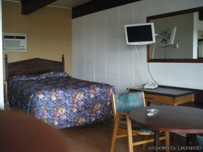 Caravan Motel Fort St. John Pokój zdjęcie